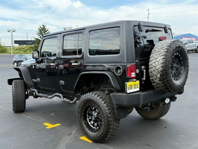 used 2015 Jeep Wrangler Unlimited car, priced at $18,750