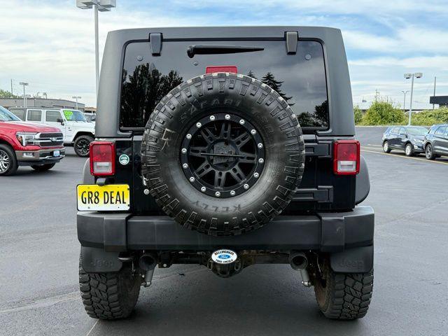 used 2015 Jeep Wrangler Unlimited car, priced at $18,991