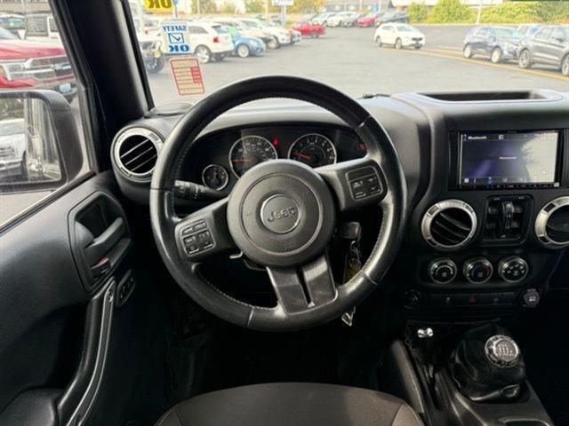 used 2015 Jeep Wrangler Unlimited car, priced at $18,750