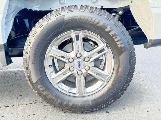 new 2024 Ford F-150 car, priced at $53,238