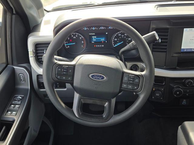 new 2025 Ford F-350 car, priced at $58,659
