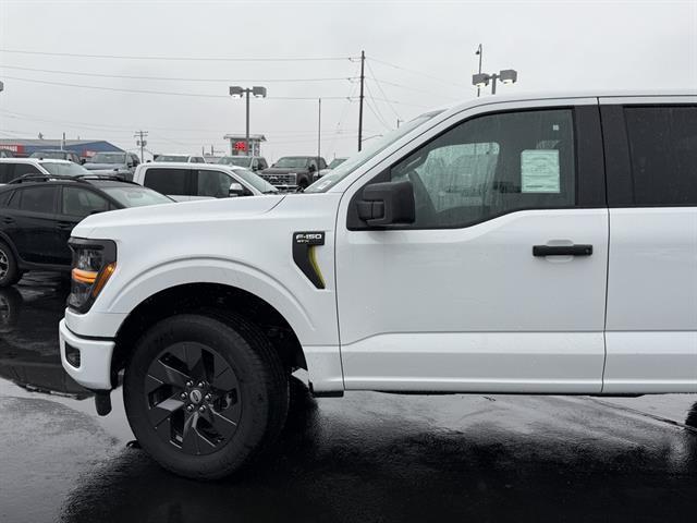 new 2025 Ford F-150 car, priced at $51,960
