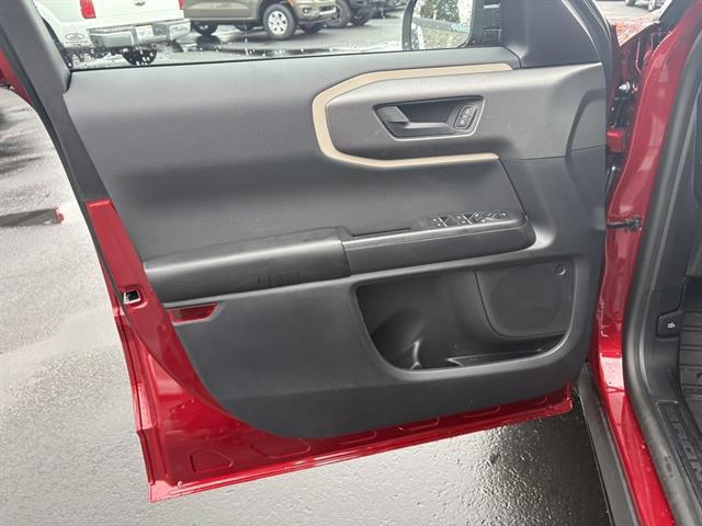 new 2025 Ford Bronco Sport car, priced at $38,995