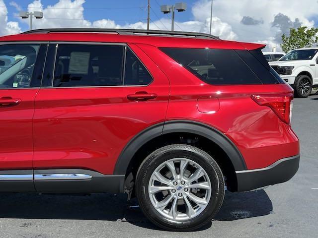 new 2024 Ford Explorer car, priced at $48,760
