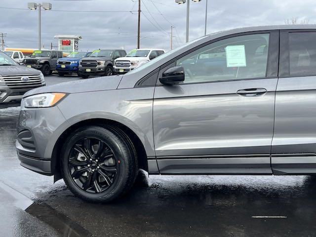 new 2024 Ford Edge car, priced at $39,242