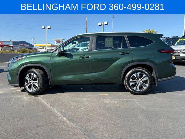 used 2024 Toyota Highlander car, priced at $41,991