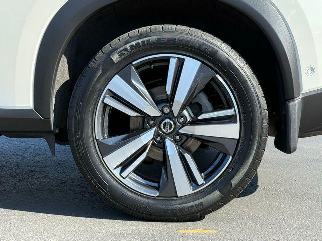 used 2021 Nissan Rogue car, priced at $26,250