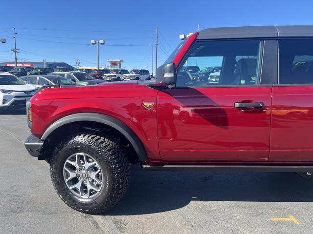 new 2025 Ford Bronco car, priced at $60,613