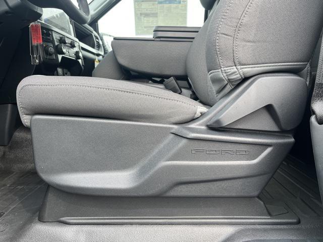 new 2025 Ford F-150 car, priced at $48,567