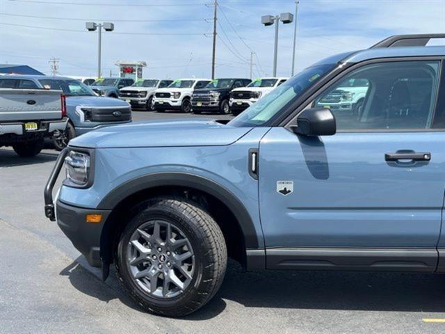 new 2025 Ford Bronco Sport car, priced at $35,405