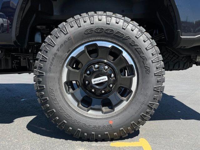 new 2025 Ford F-350 car, priced at $76,280