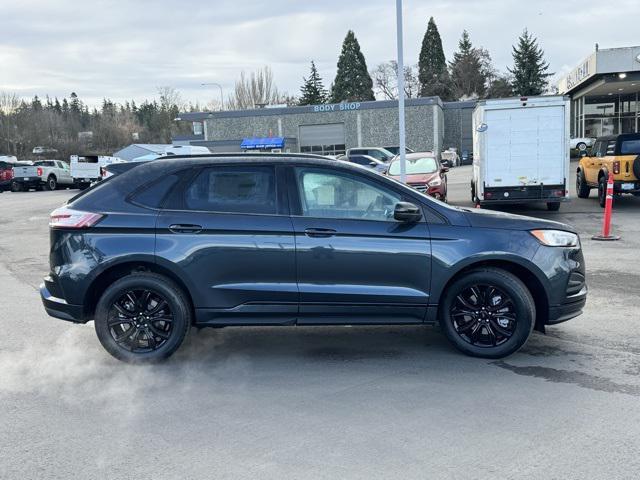 new 2024 Ford Edge car, priced at $40,065