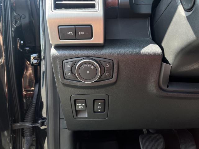 used 2019 Ford F-150 car, priced at $27,400