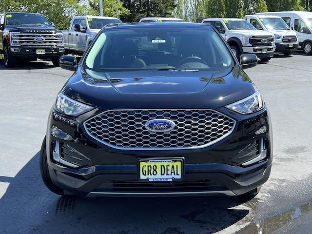 new 2024 Ford Edge car, priced at $42,580