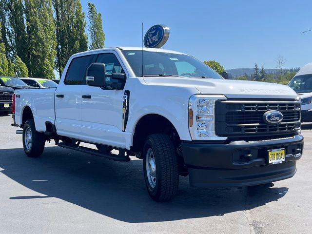new 2025 Ford F-350 car, priced at $57,284
