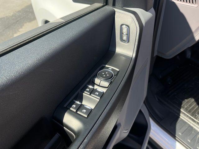 new 2025 Ford F-350 car, priced at $57,284