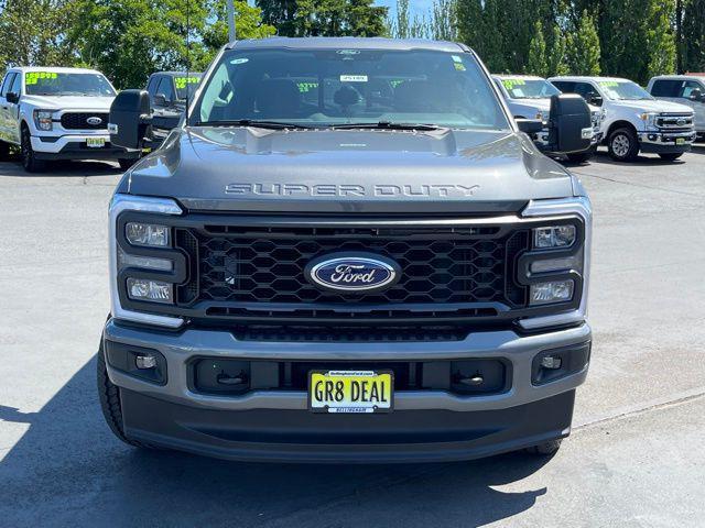 new 2025 Ford F-350 car, priced at $71,575