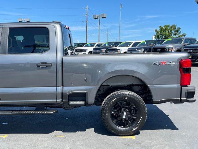 new 2025 Ford F-350 car, priced at $71,575