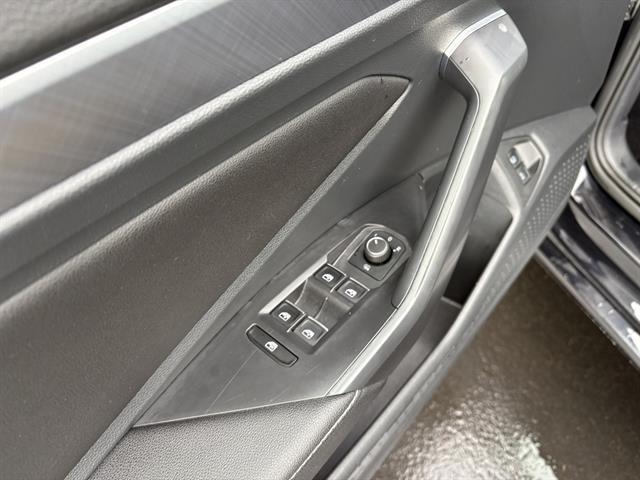 used 2024 Volkswagen Jetta car, priced at $18,649