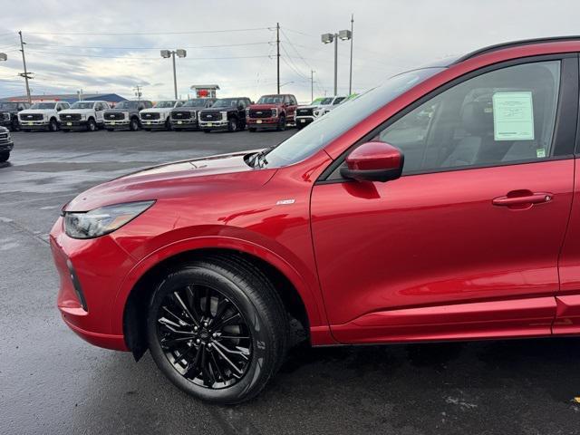 new 2025 Ford Escape car, priced at $43,770