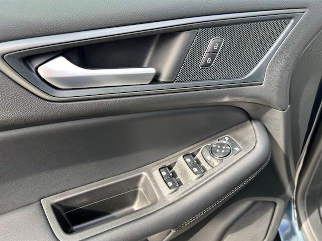 new 2024 Ford Edge car, priced at $40,911