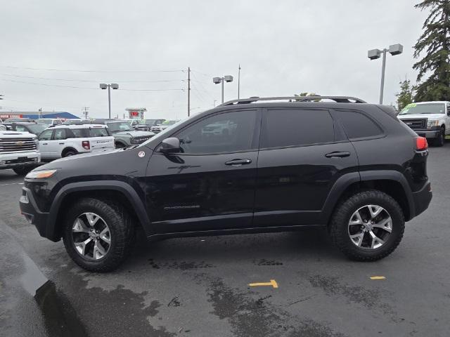 used 2016 Jeep Cherokee car, priced at $12,495