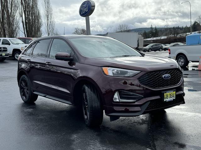 new 2024 Ford Edge car, priced at $45,667