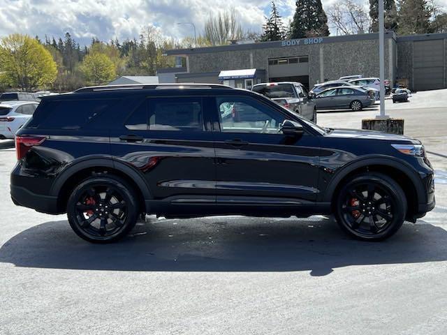 new 2024 Ford Explorer car, priced at $61,935