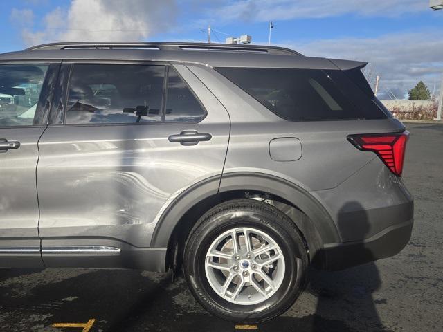 new 2025 Ford Explorer car, priced at $41,300