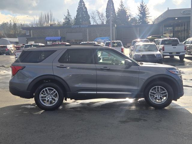 new 2025 Ford Explorer car, priced at $41,300