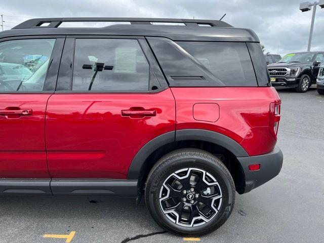 new 2025 Ford Bronco Sport car, priced at $35,251
