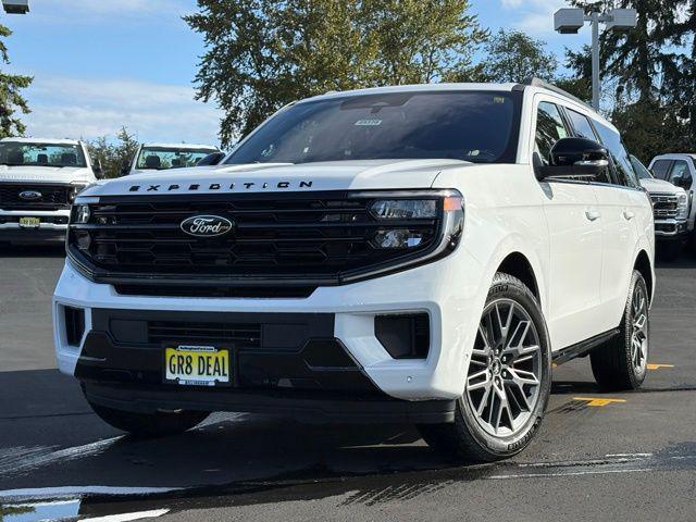 new 2025 Ford Expedition car, priced at $84,930