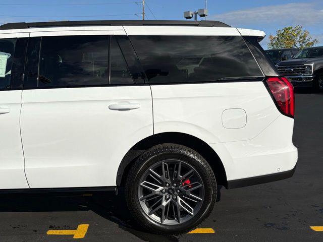 new 2025 Ford Expedition car, priced at $84,930