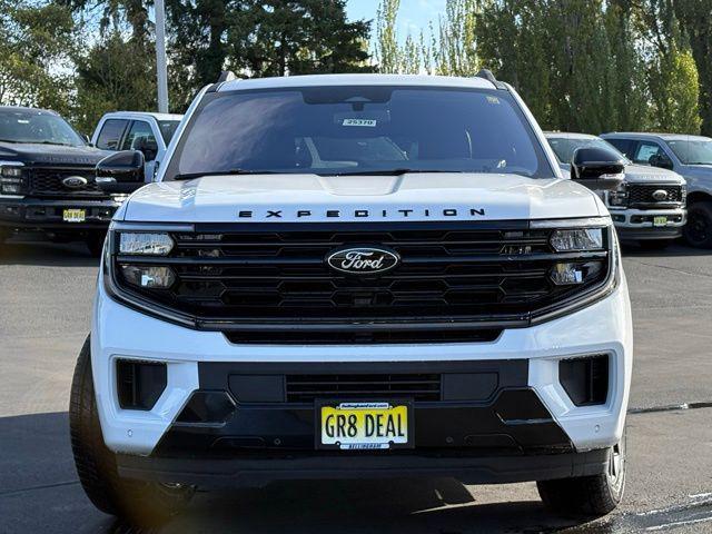 new 2025 Ford Expedition car, priced at $84,930