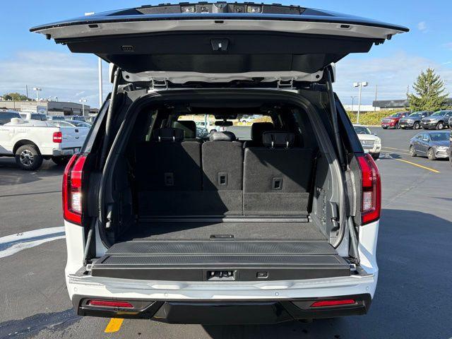 new 2025 Ford Expedition car, priced at $84,930