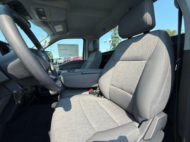 new 2025 Ford F-350 car, priced at $52,695