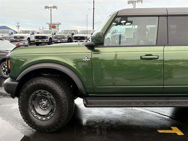 new 2025 Ford Bronco car, priced at $59,555