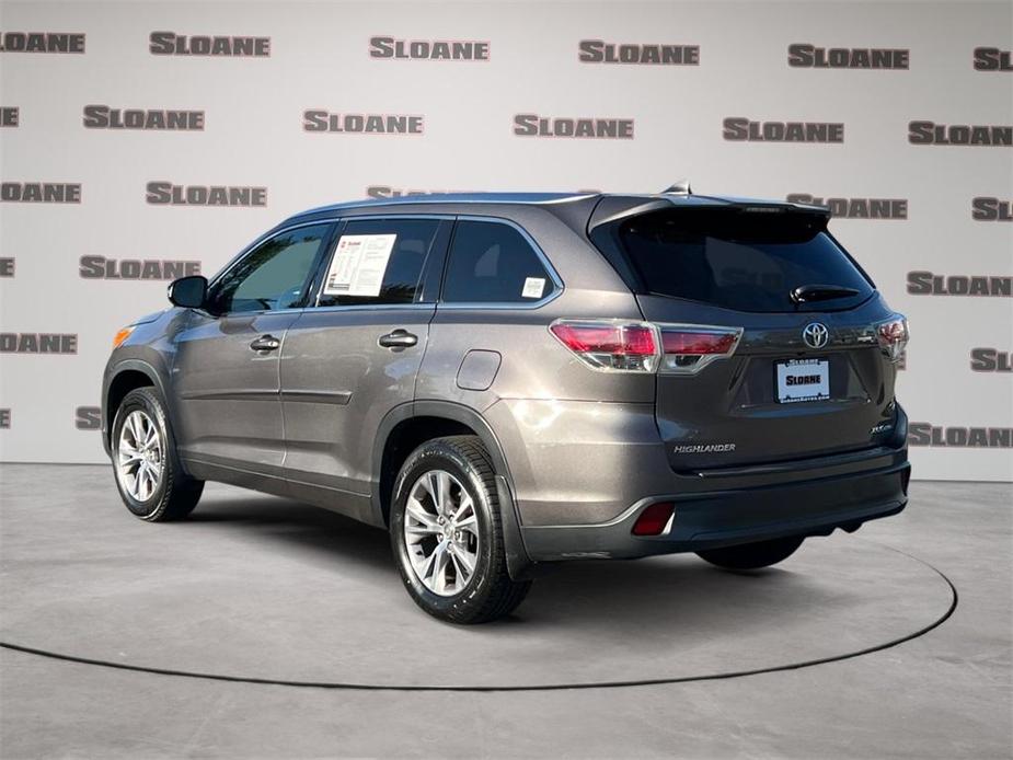 used 2015 Toyota Highlander car, priced at $16,386