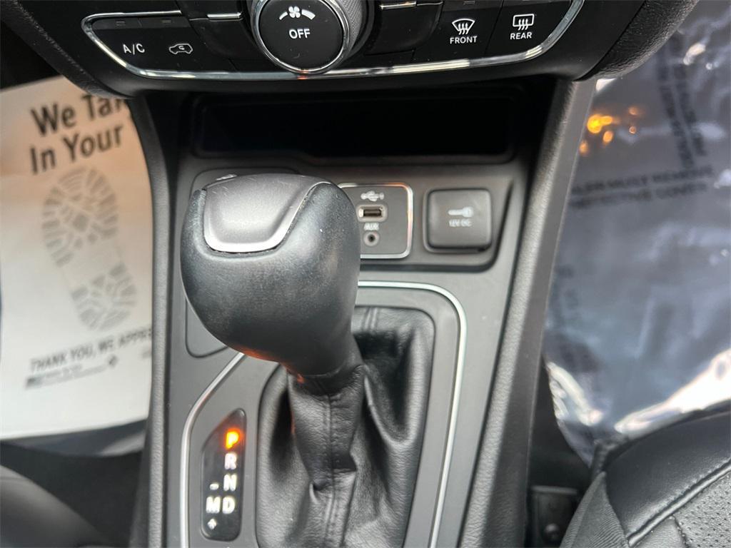 used 2021 Jeep Cherokee car, priced at $19,499