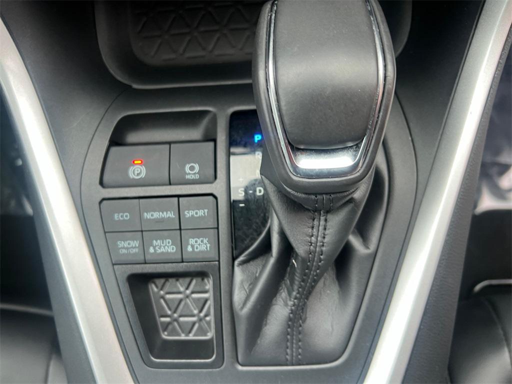 used 2022 Toyota RAV4 car, priced at $30,998