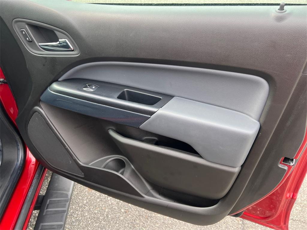 used 2015 Chevrolet Colorado car, priced at $18,887