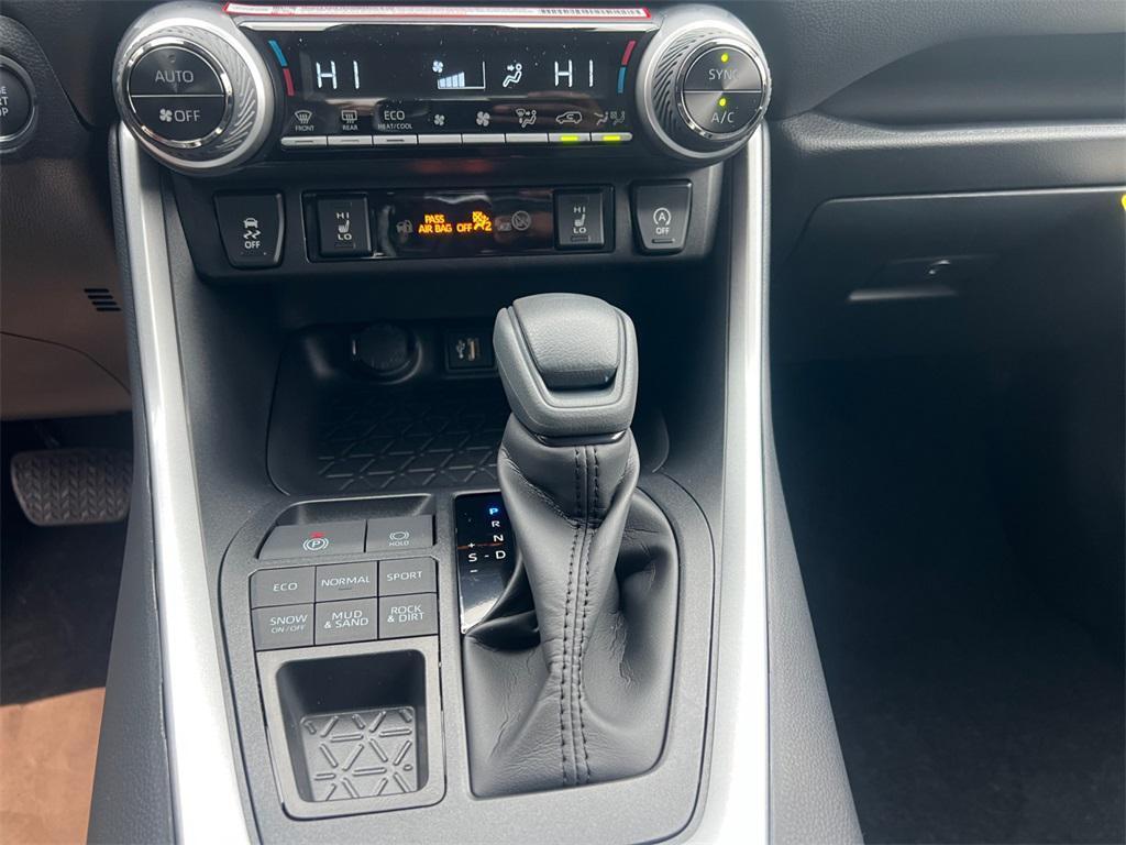 new 2025 Toyota RAV4 car, priced at $35,513