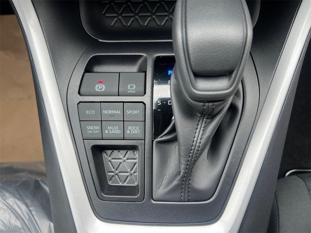 new 2025 Toyota RAV4 car, priced at $35,513