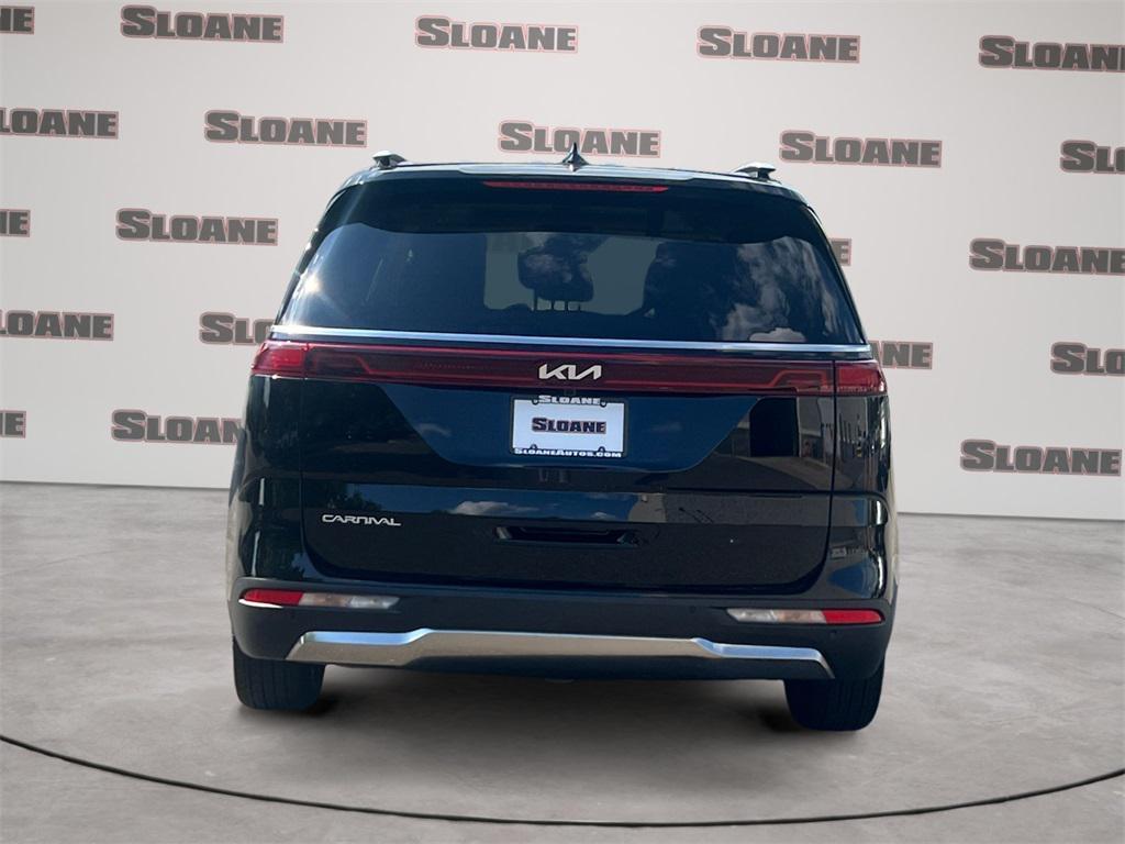 used 2023 Kia Carnival car, priced at $35,483