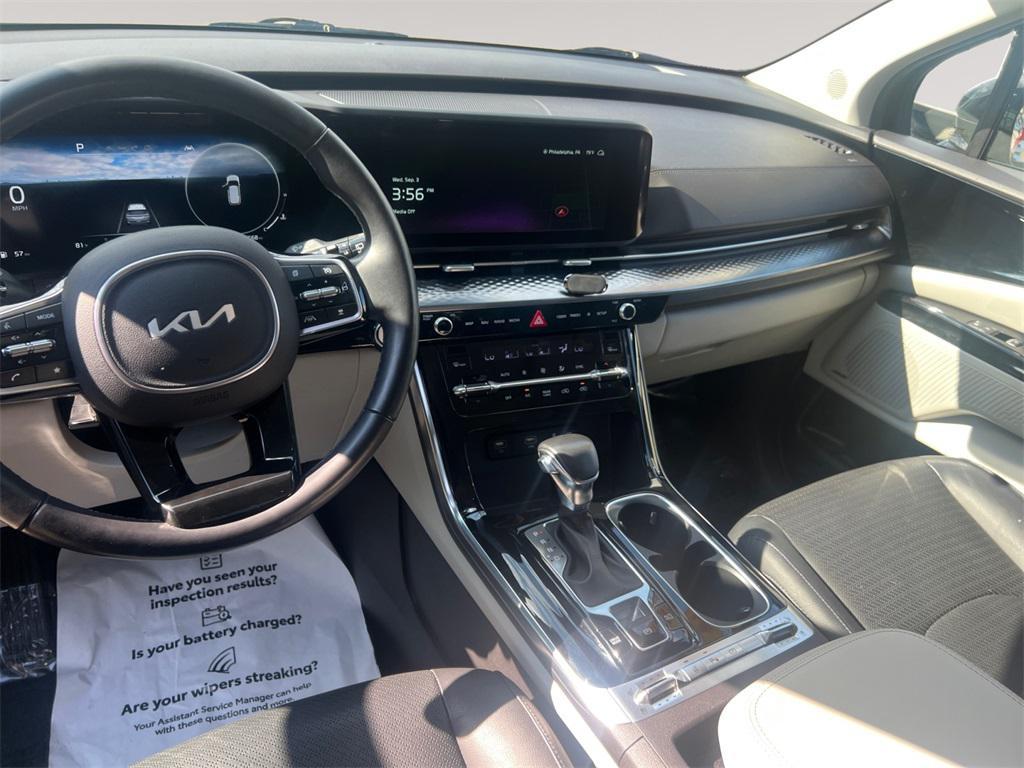 used 2023 Kia Carnival car, priced at $35,483
