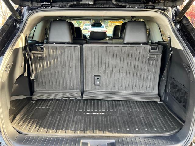 used 2020 Toyota Highlander car, priced at $29,863