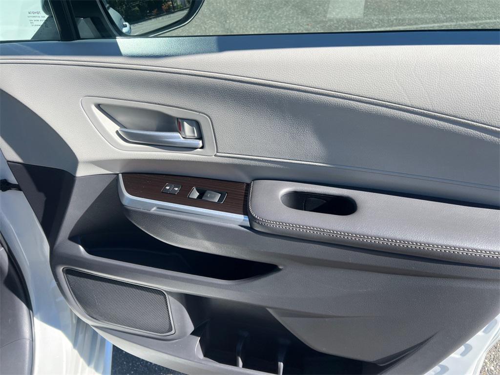 used 2022 Toyota Sienna car, priced at $36,275