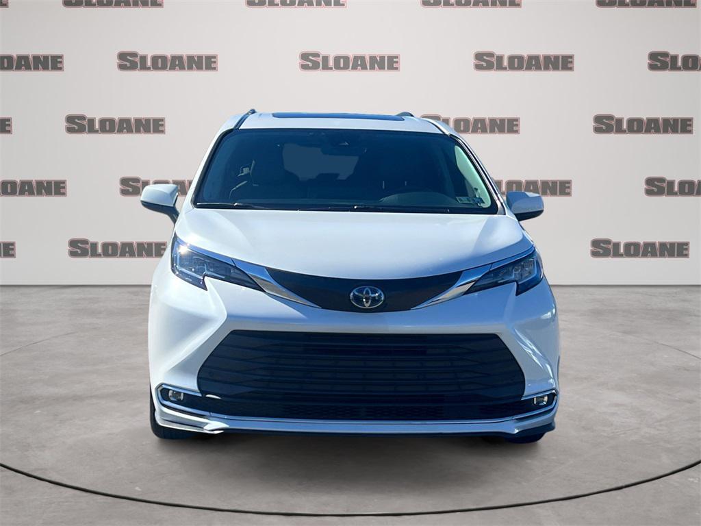used 2022 Toyota Sienna car, priced at $36,275