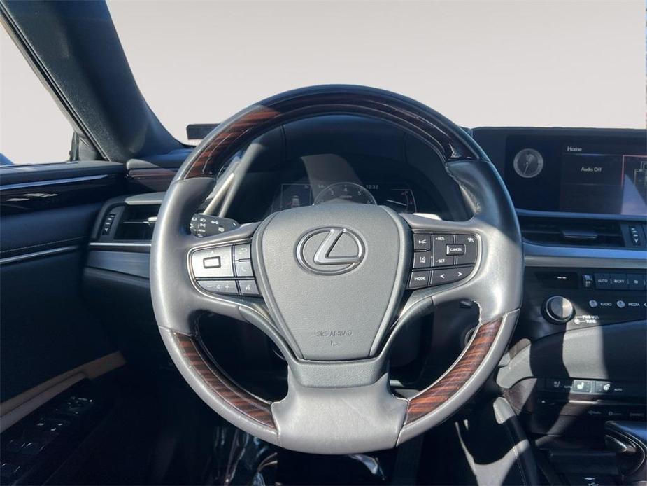 used 2021 Lexus ES 350 car, priced at $32,500