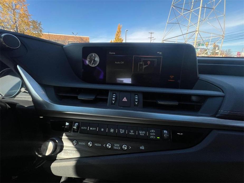 used 2021 Lexus ES 350 car, priced at $32,500